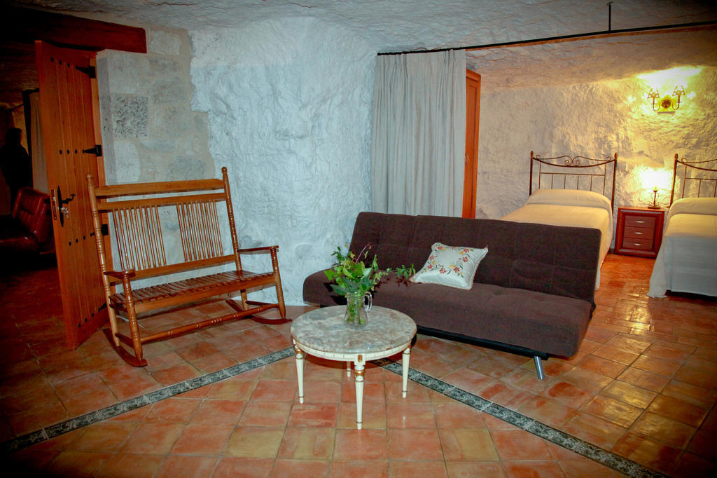 Casa Rural La Bodeguilla Алкала дел Хукар Стая снимка