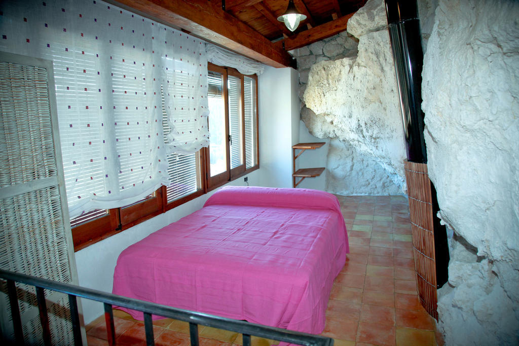 Casa Rural La Bodeguilla Алкала дел Хукар Стая снимка