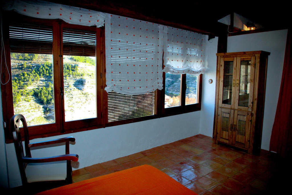 Casa Rural La Bodeguilla Алкала дел Хукар Стая снимка