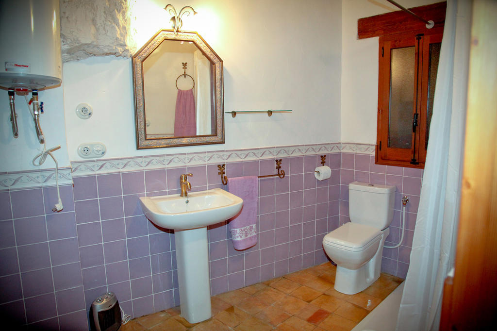 Casa Rural La Bodeguilla Алкала дел Хукар Стая снимка