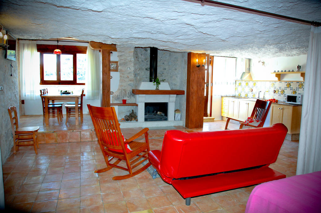 Casa Rural La Bodeguilla Алкала дел Хукар Стая снимка