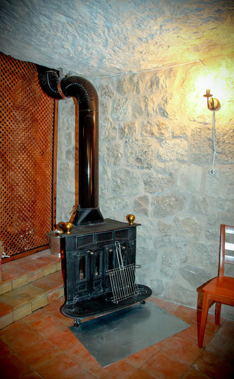 Casa Rural La Bodeguilla Алкала дел Хукар Стая снимка